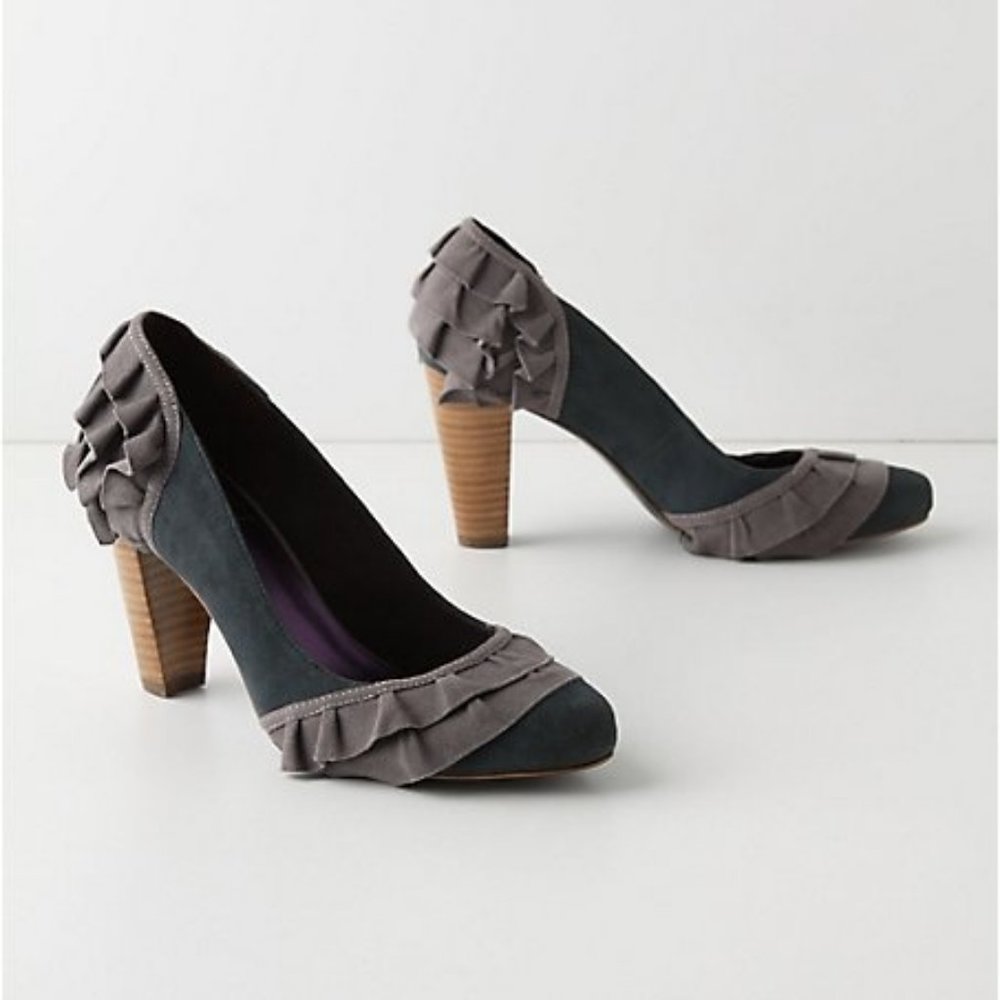 Anthropologie Ruffled Suede Pumps Small Doses Heels Shoes By Due Farina, Sz 10.5